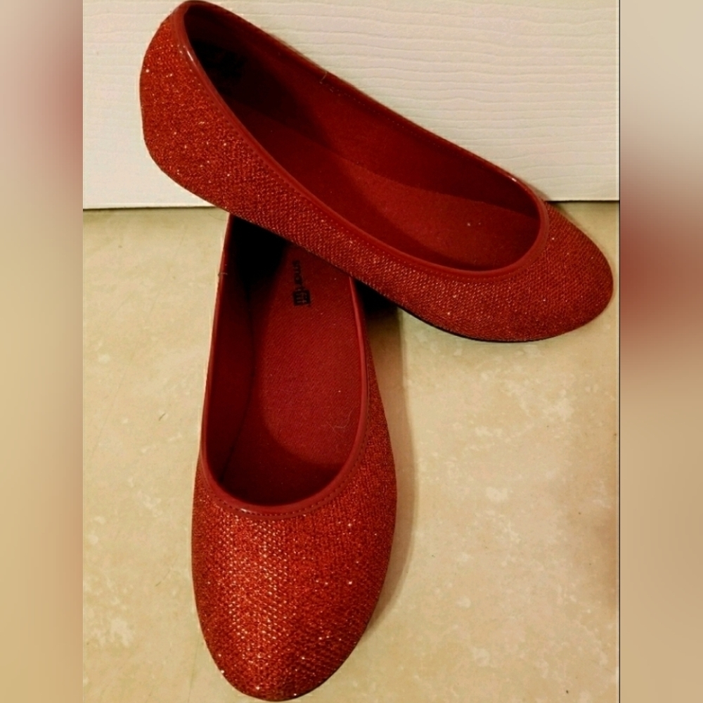 Girl Shoe